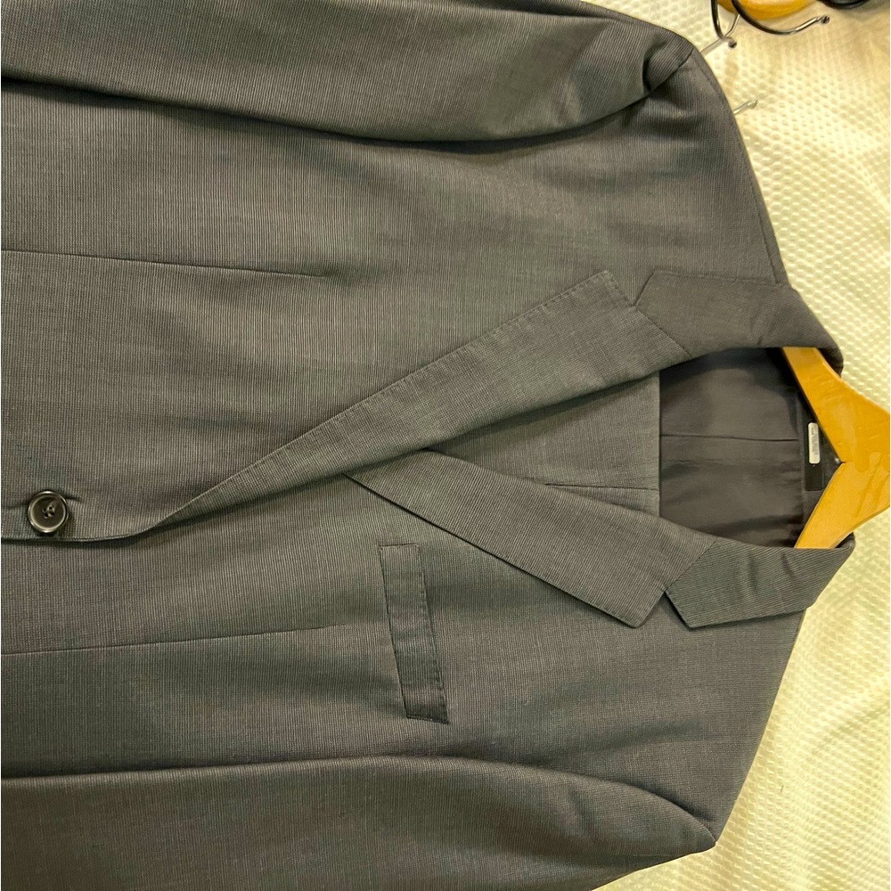 Brooks Brothers 44S 2 button micro pin stripe two piece suit